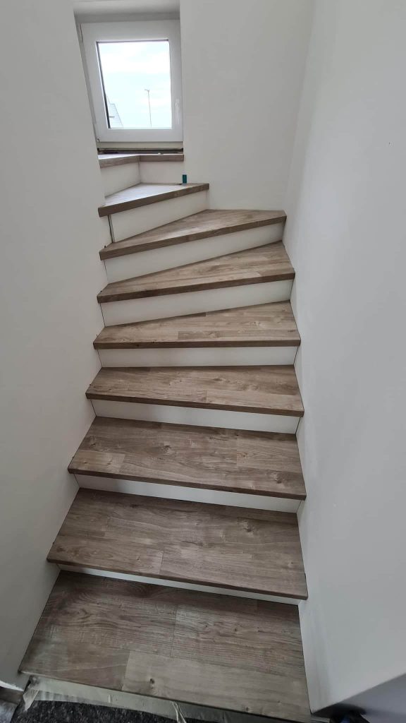 Oblozeni Schodiste 9